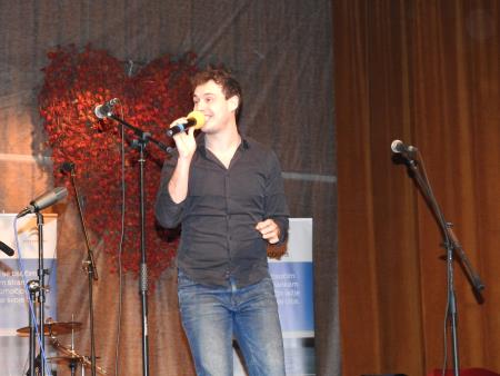 Valentinov glasbeno-humoristični koncert Franca Gorze z gosti 6